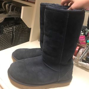 navy blue ugg boots